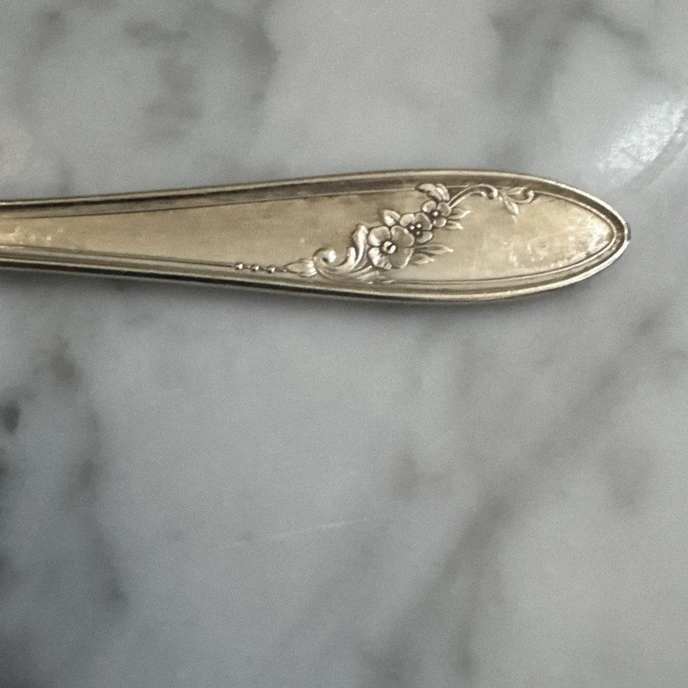 ONEIDA Community QUEEN BESS II Silverplate Flatware Lot Of 6 Dinner Forks‎